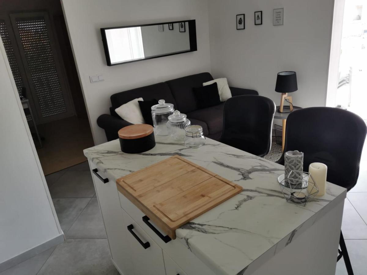 Apartman Blaslov ซาดาร์ ภายนอก รูปภาพ