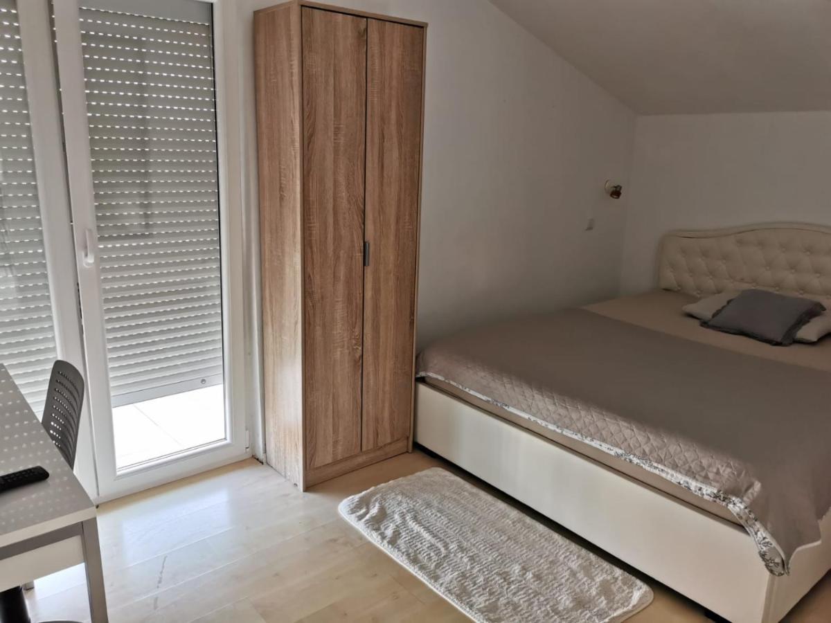 Apartman Blaslov ซาดาร์ ภายนอก รูปภาพ